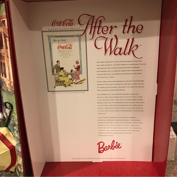 Barbie Coca Cola fashion classic series. After the walk. New in box. - Picture 7 of 10